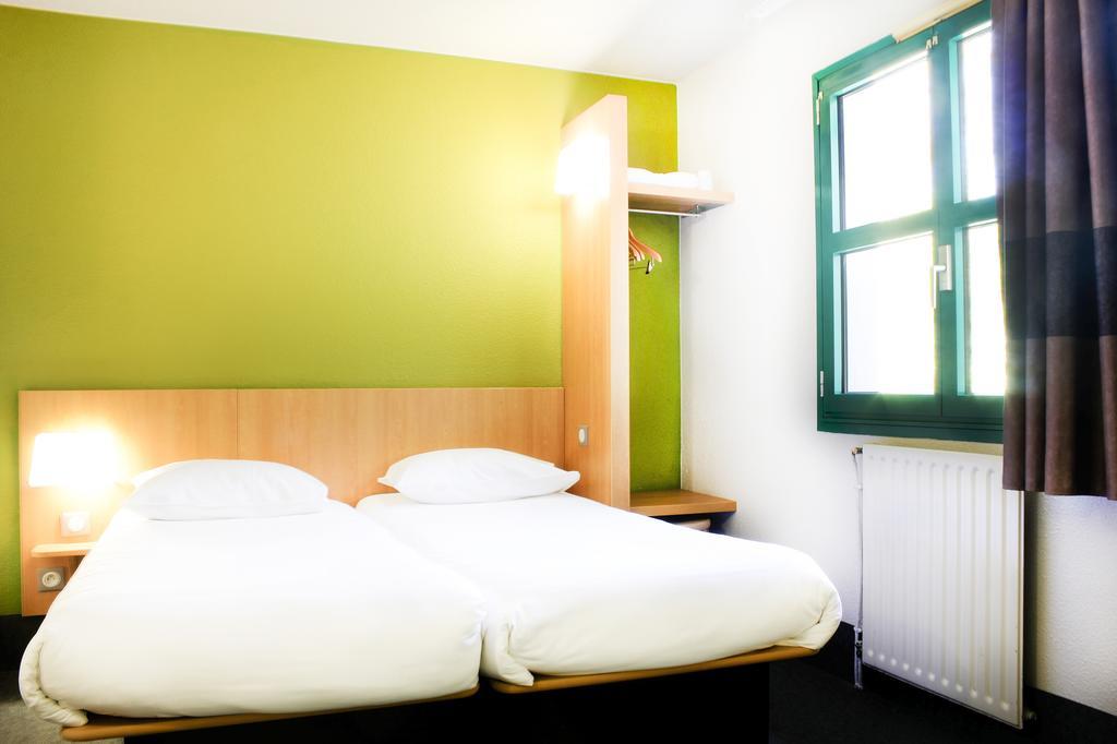 B&B HOTEL Vierzon Zimmer foto